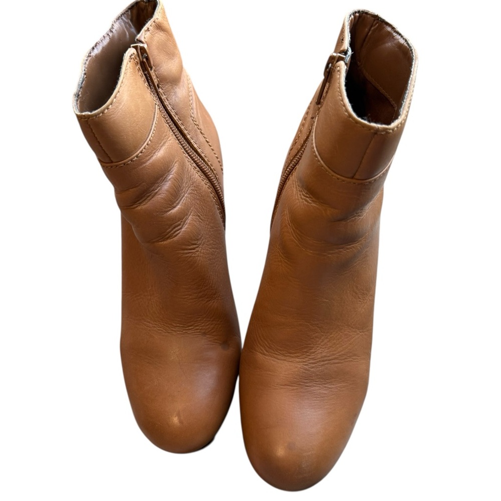 Nine West women’s size 7 camel colored 8 inch side zipper healed boots. - Picture 3 of 8
